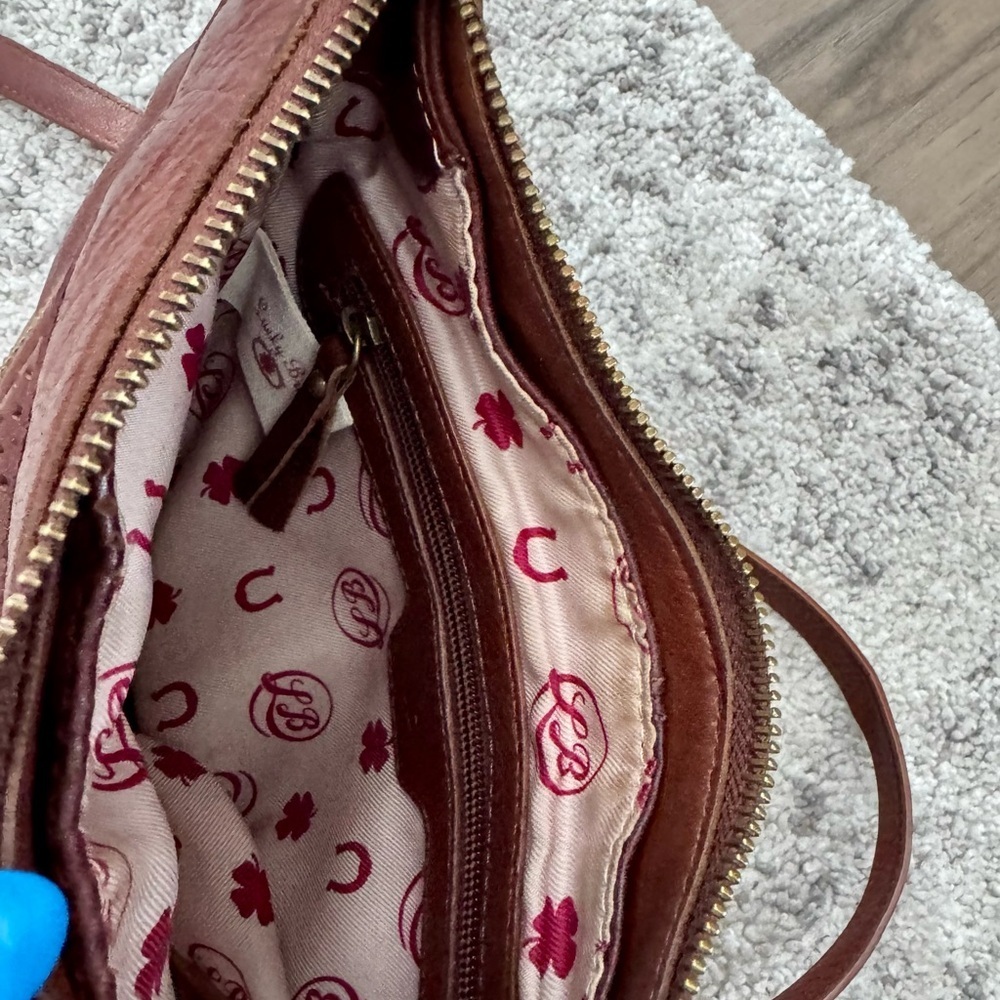 Lucky Brand Leather Crossbody Bag with Fringe & Zip Details - Picture 5 of 7
